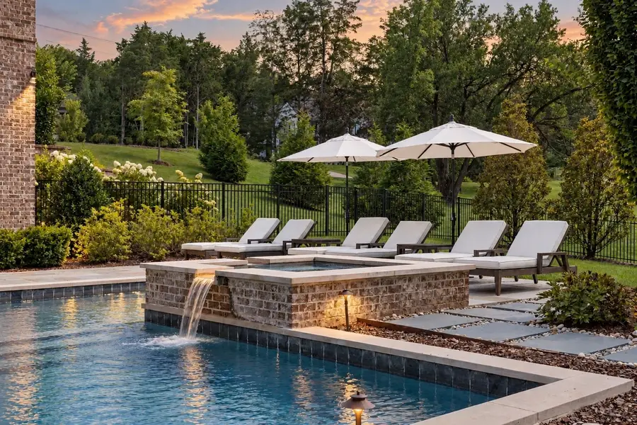9289 Fordham Dr, Brentwood, TN 37027 - #2