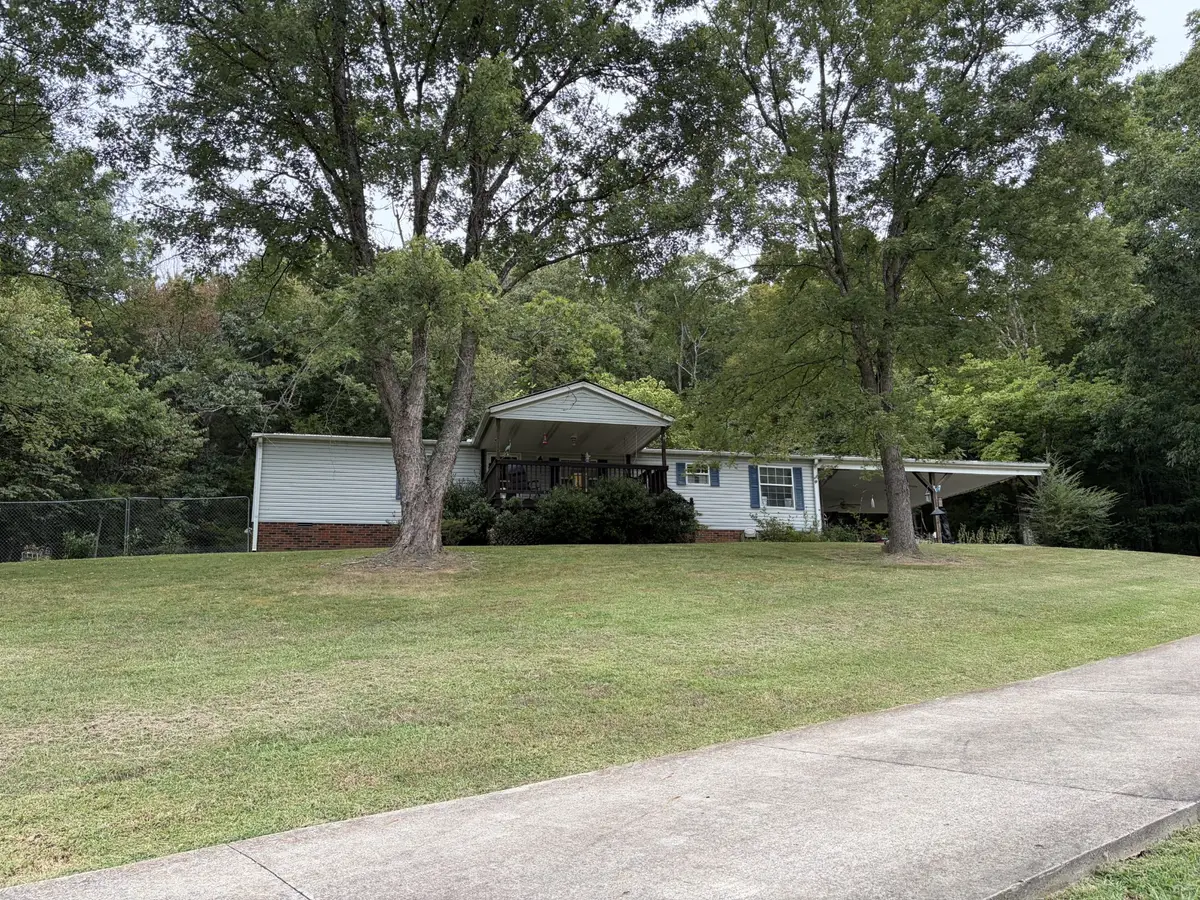 1840 Cedar Bluff Rd, Lafayette, TN 37083 - #1