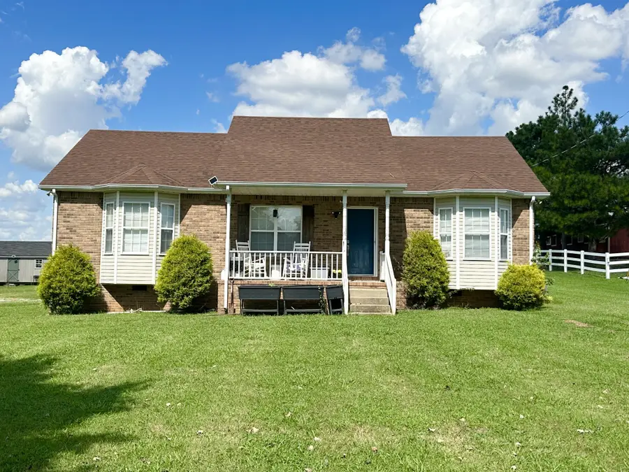 4375 Matthews Rd, Cedar Hill, TN 37032 - #2