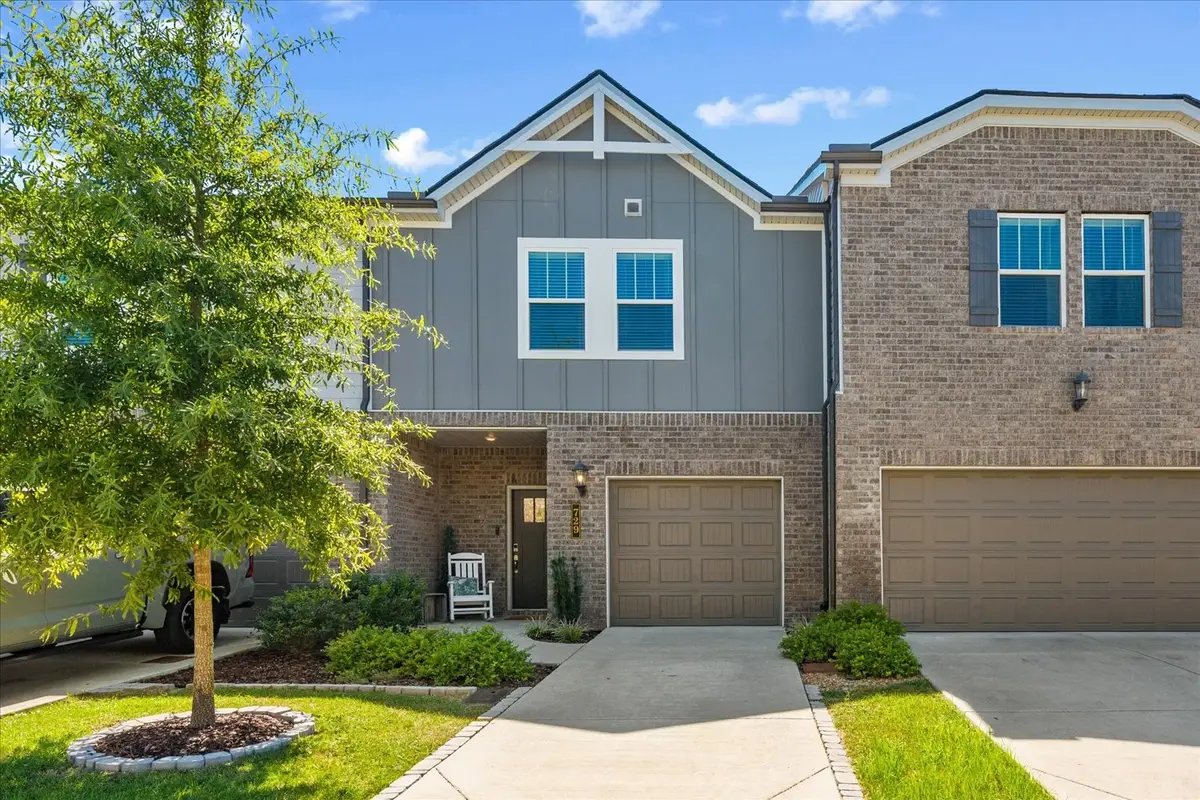 729 Prairie View Dr, Columbia, TN 38401 - #1