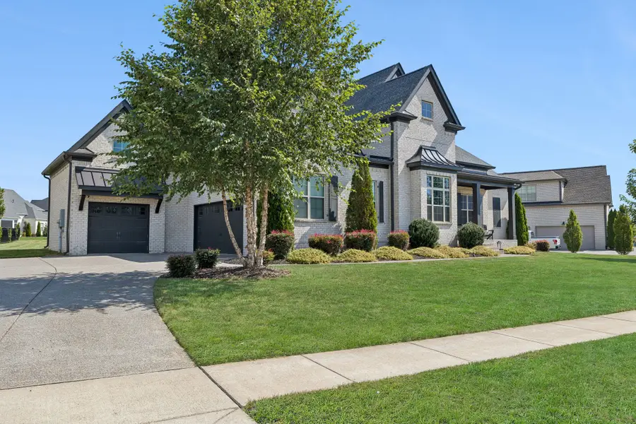 5816 Wagonvale Dr, Arrington, TN 37014 - #2
