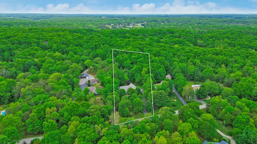 121 Laurelwood Ln, Crossville, TN 38555 - #2