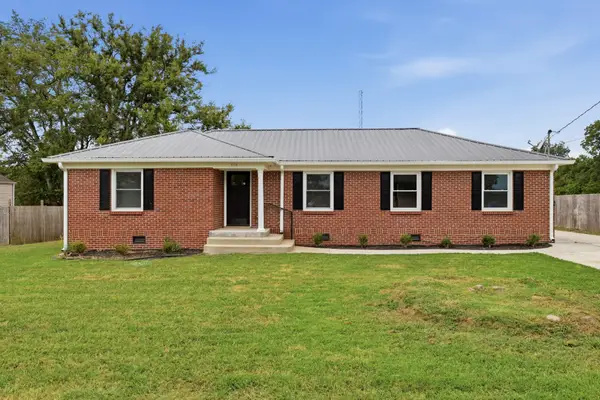 808 Cowan Ave, Shelbyville, TN 37160