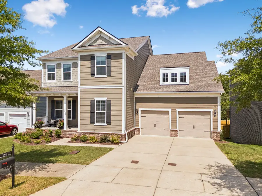 1092 Amelia Park Dr, Franklin, TN 37067 - #2