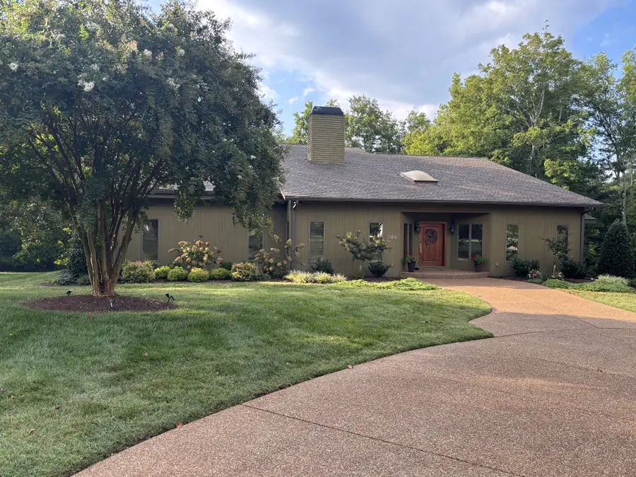 206 Kippsford Pond Rd, Columbia, TN 38401 - #2