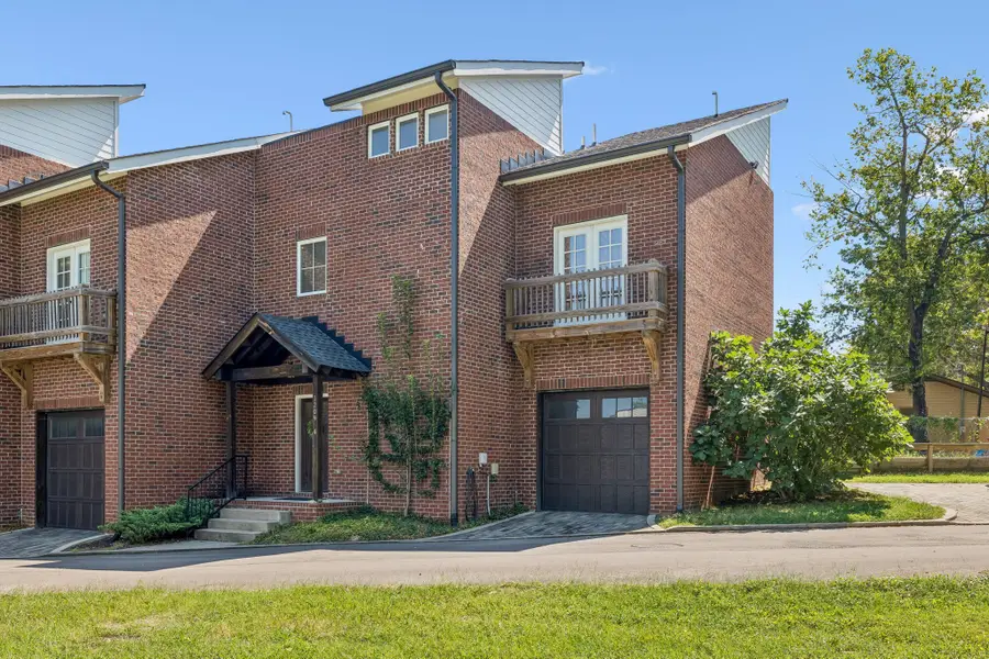 1209 Hawkins St #4, Nashville, TN 37203 - #2