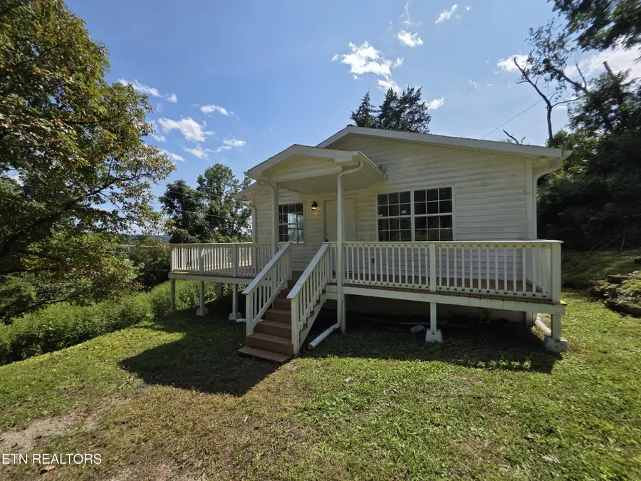 1115 Back Valley Rd, La Follette, TN 37766 - #2
