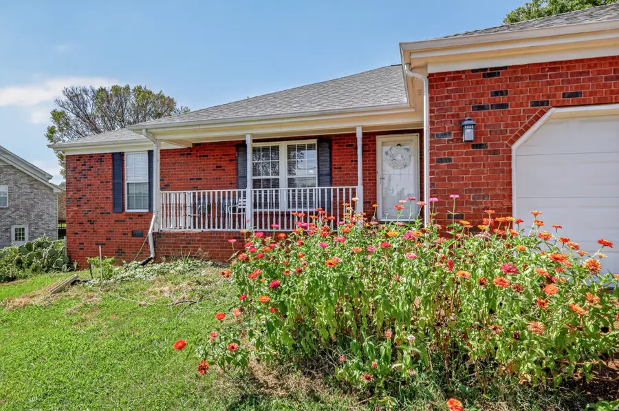 648 Woodburn Dr, Smyrna, TN 37167 - #3