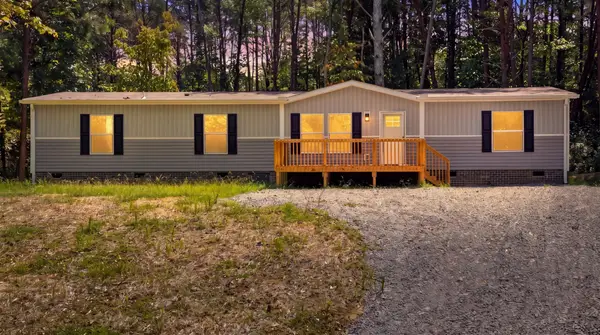 16450 May Road, Sale Creek, TN 37373