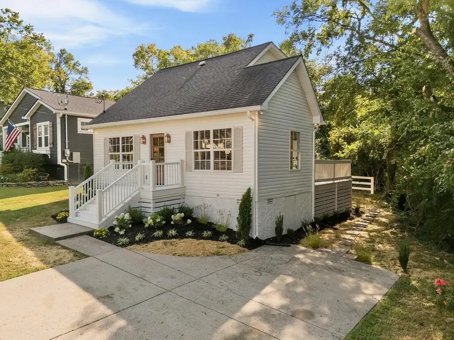 121 Oceola Ave, Nashville, TN 37209 - #3