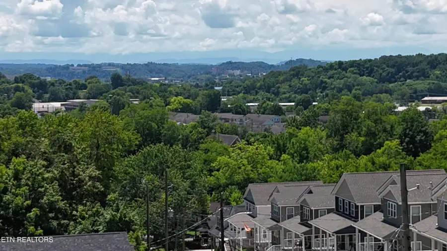 3442 Gap Rd, Knoxville, TN 37921 - #2