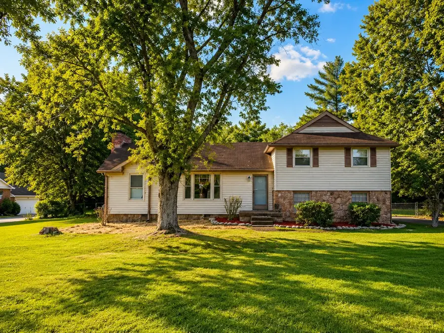 101 Creekwood Dr, Mount Juliet, TN 37122 - #3