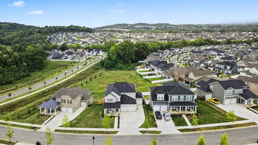 582 Gingerwood Ln, Hendersonville, TN 37075 - #3