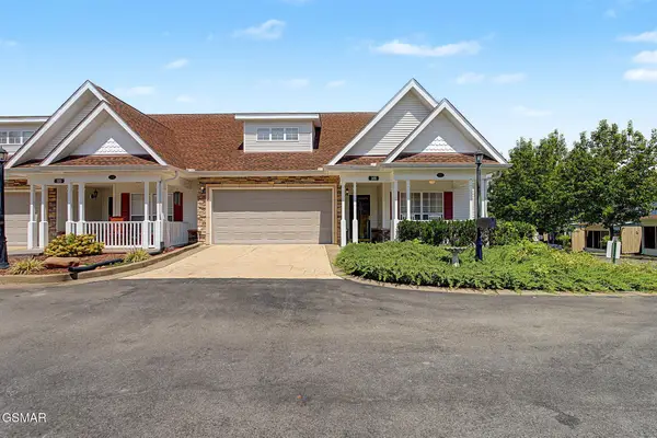503 Apple View Way #105, Sevierville, TN 37862