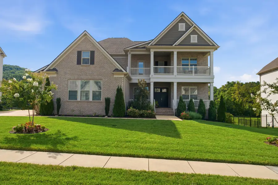 3170 Chase Point Dr, Franklin, TN 37067 - #2