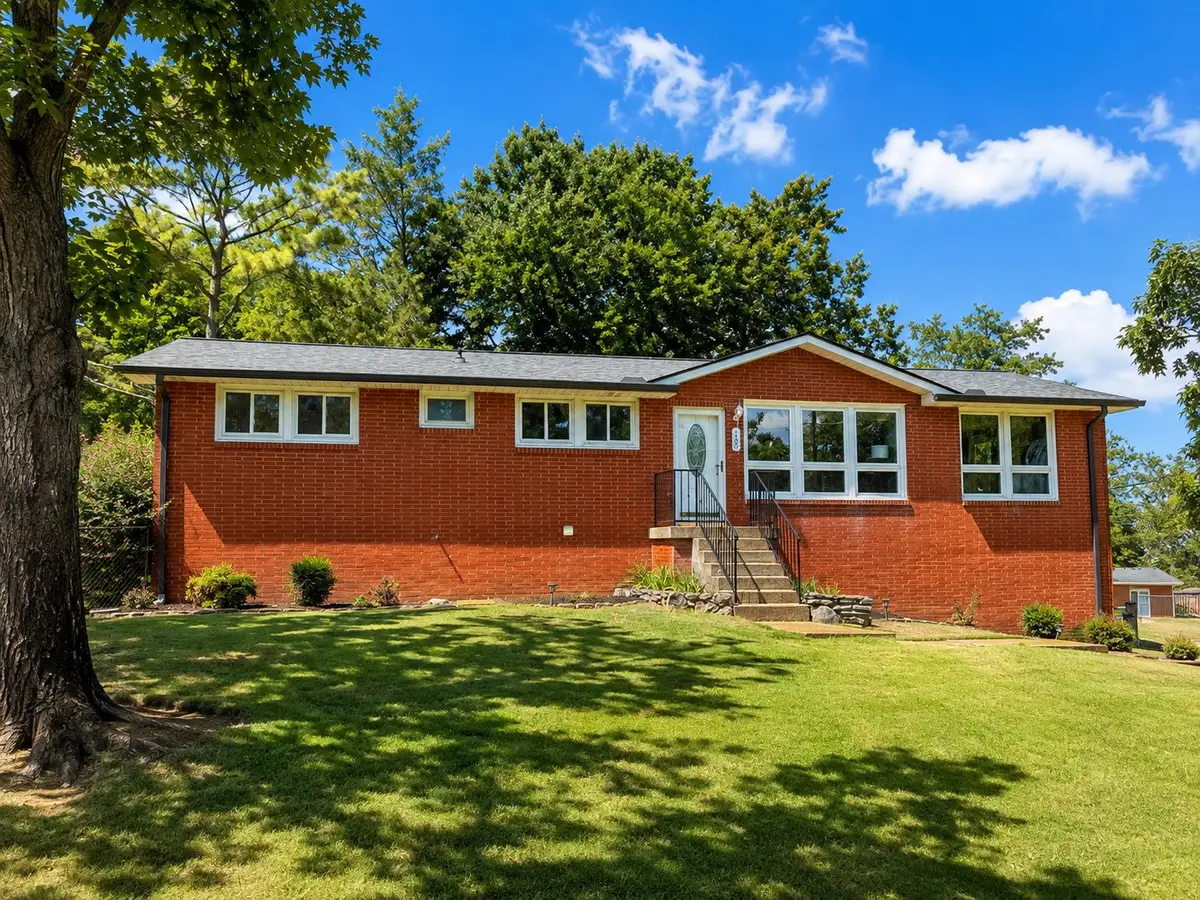 166 Bonnafield Dr, Hermitage, TN 37076 - #1