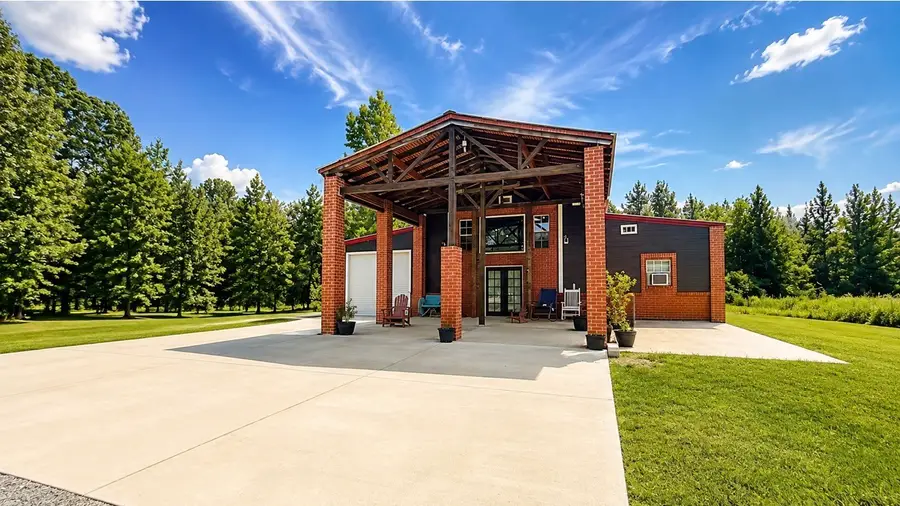 410 Pender Hill Ln, New Johnsonville, TN 37134 - #2