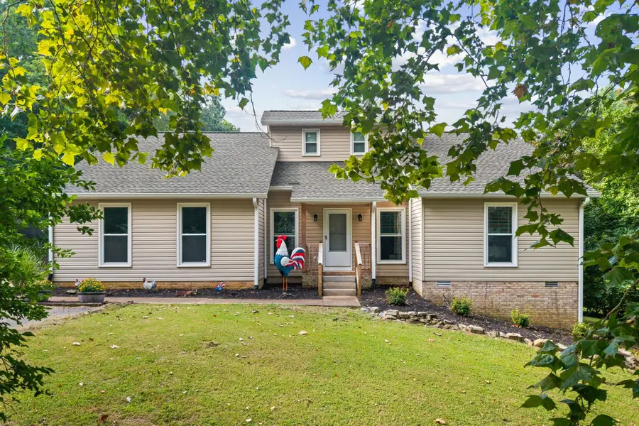 629 Blue Ridge Dr, Columbia, TN 38401 - #2