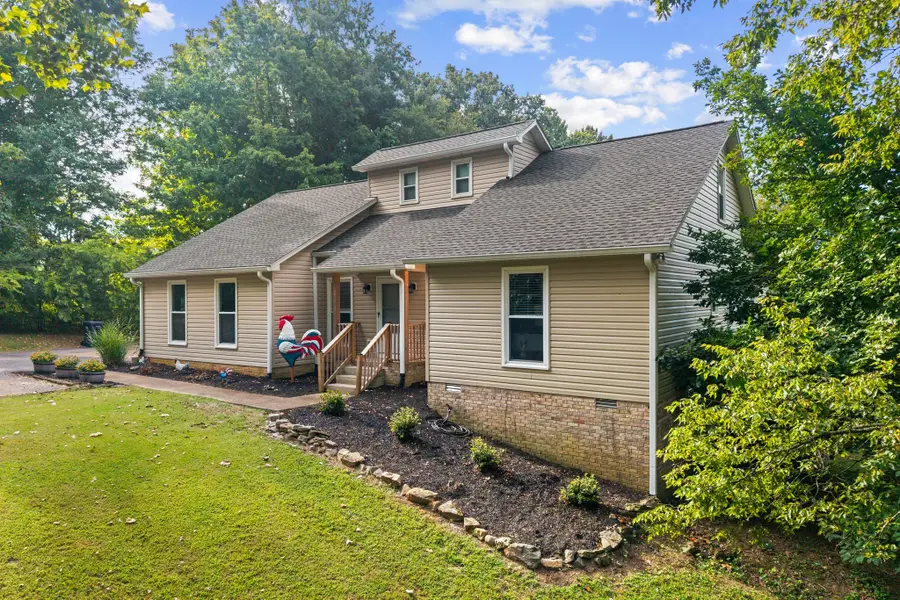 629 Blue Ridge Dr, Columbia, TN 38401 - #3