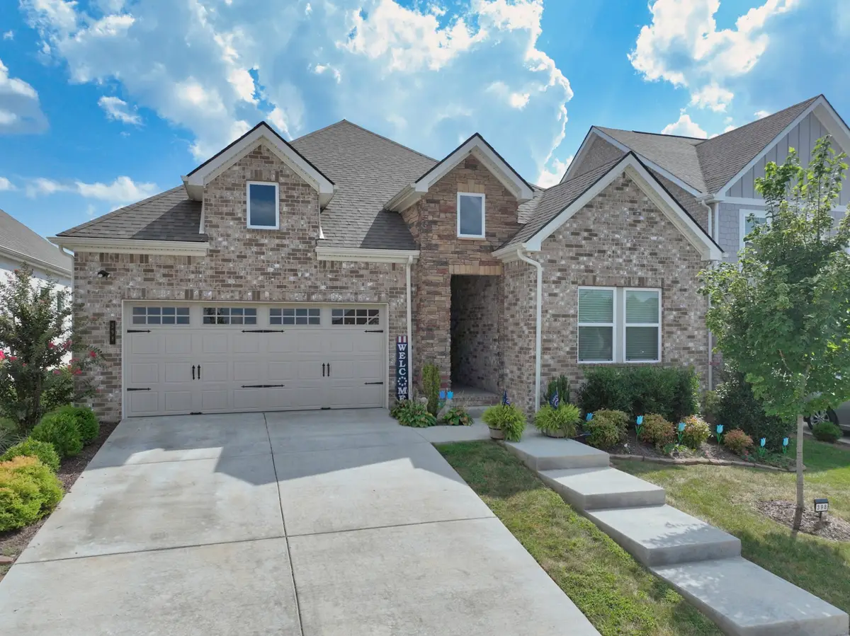 398 Triple Crown Cir, Gallatin, TN 37066 - #1