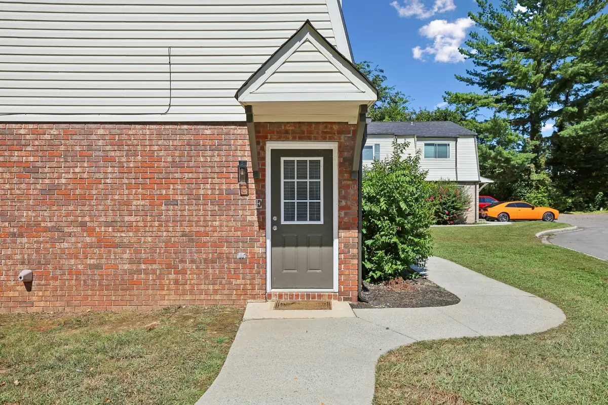601 E Grundy St #Unit E, Tullahoma, TN 37388 - #1