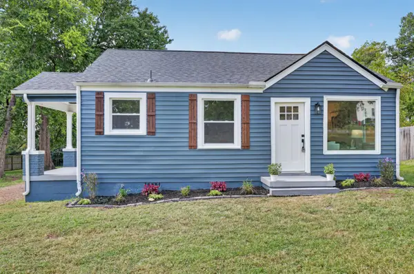 2618 Woodyhill Dr, Nashville, TN 37207