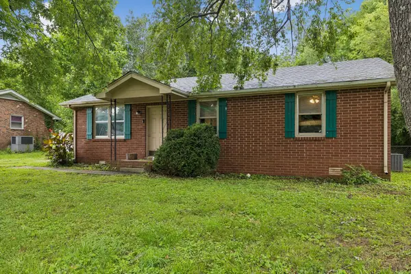 109 Red Berry Rd, Smyrna, TN 37167