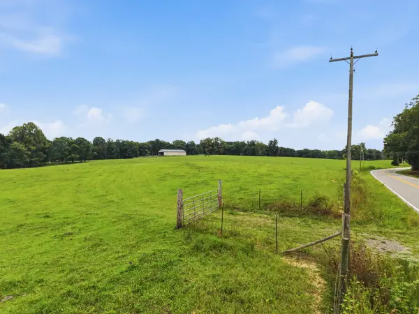 0 Hanging Limb Highway, Crawford, TN 38554