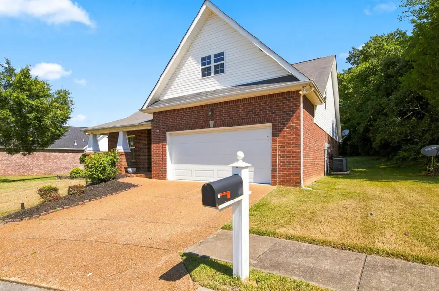 1106 Saddle Creek Dr, Mount Juliet, TN 37122 - #3