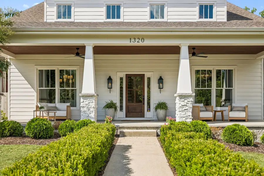 1320 Sweetbriar Ave, Nashville, TN 37212 - #2