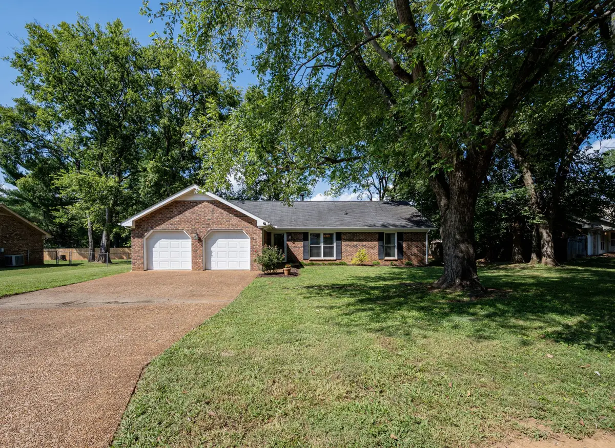 545 Highpoint Dr, Smyrna, TN 37167 - #1