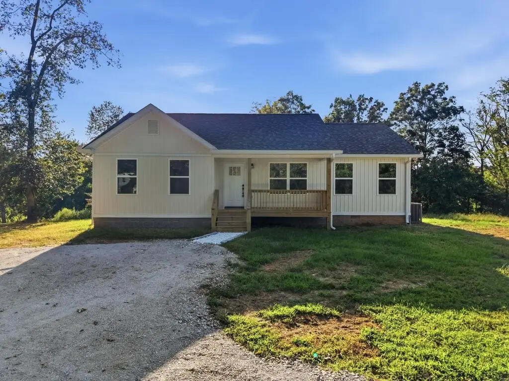 13580 Old Kentucky Rd, Sparta, TN 38583 - #1