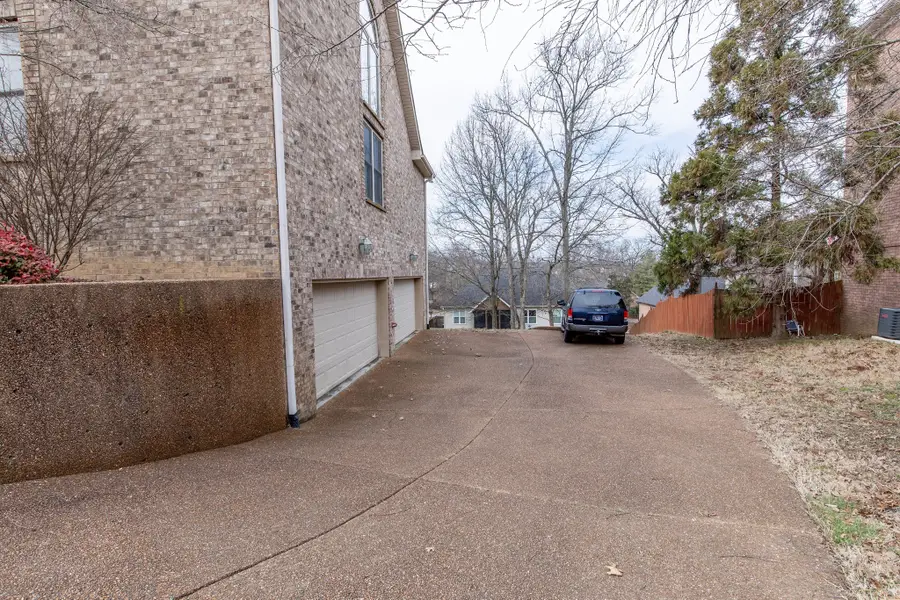 114 Cedar Ridge Ln, Hendersonville, TN 37075 - #2