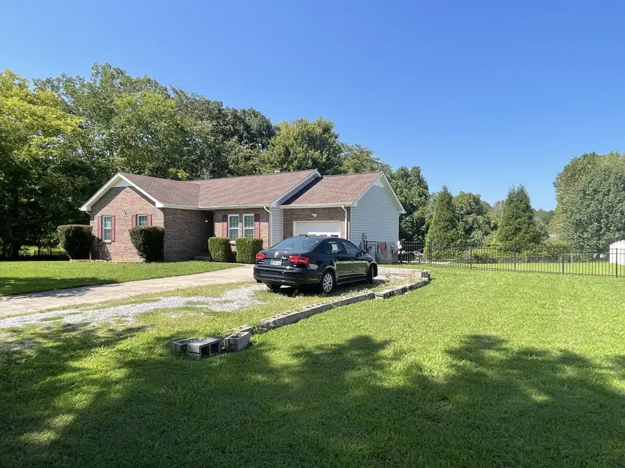 1327 Gip Manning Rd, Clarksville, TN 37042 - #3
