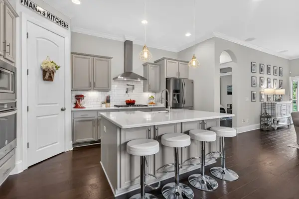 125 Ervin St, Hendersonville, TN 37075