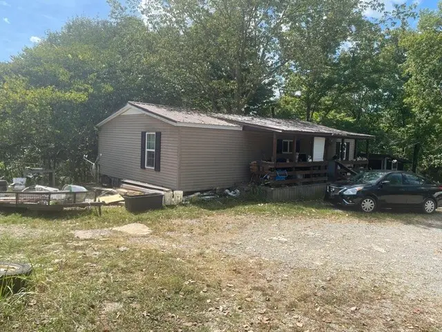 283 Wheel Rd, Shelbyville, TN 37160 - #2