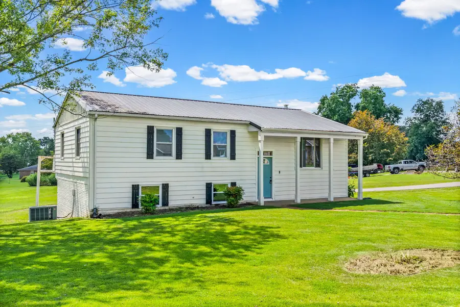 201 W Meadow Dr, Clarksville, TN 37043 - #3