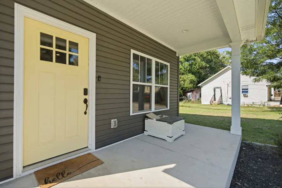 201 16th Ave E, Springfield, TN 37172 - #3