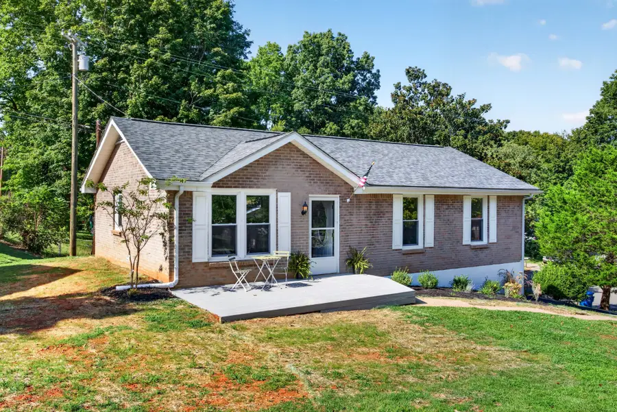 414 Oriole Cir, Clarksville, TN 37043 - #3