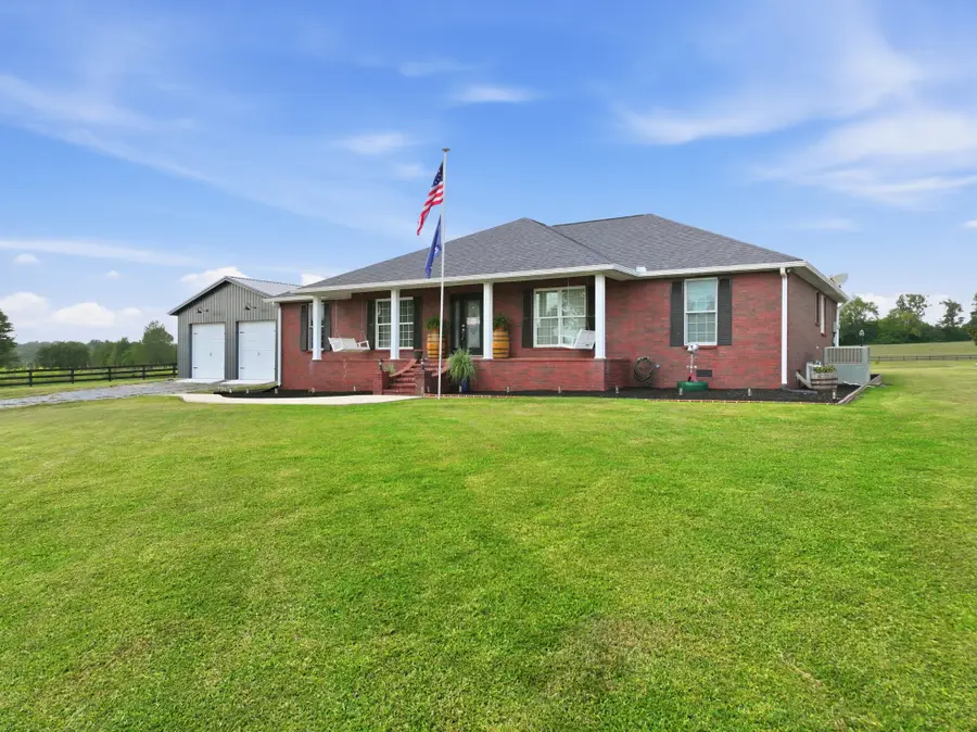 331 Normandy Rd, Wartrace, TN 37183 - #2
