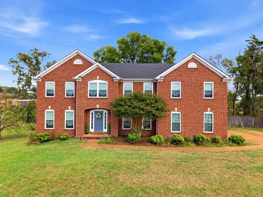201 Briarcotes Cir, La Vergne, TN 37086 - #2