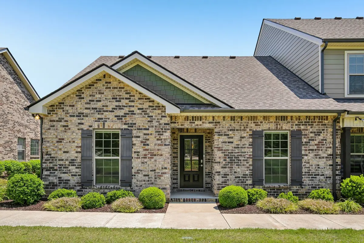 5624 Maples Retreat Dr, Murfreesboro, TN 37127 - #1