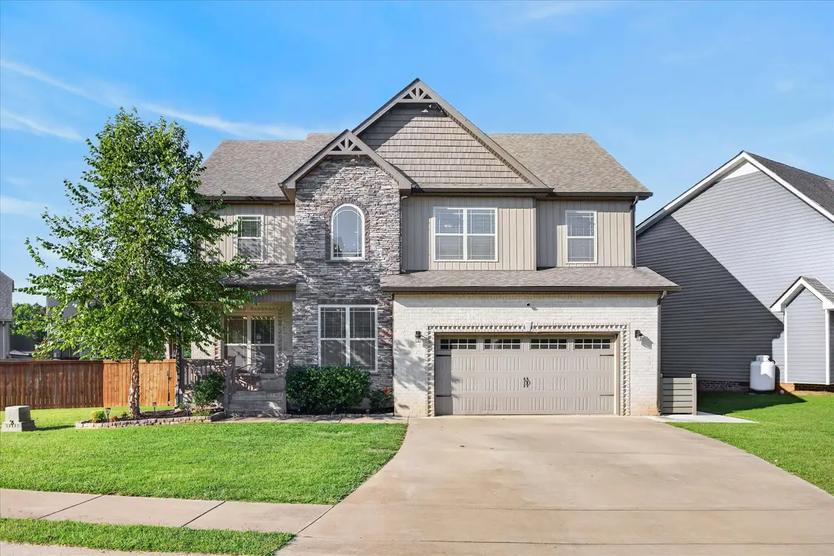 1620 Ellie Piper Cir, Clarksville, TN 37043 - #1