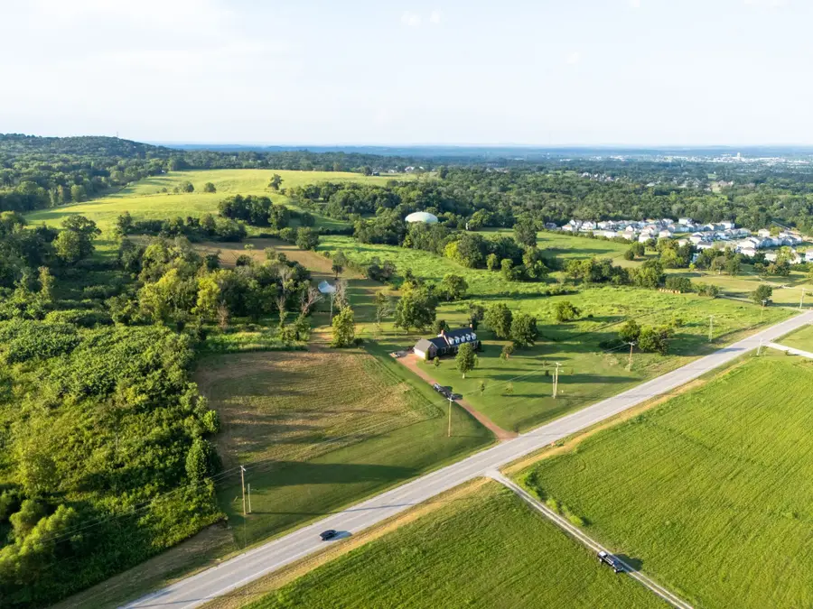 3995 Leeville Pike, Lebanon, TN 37090 - #2