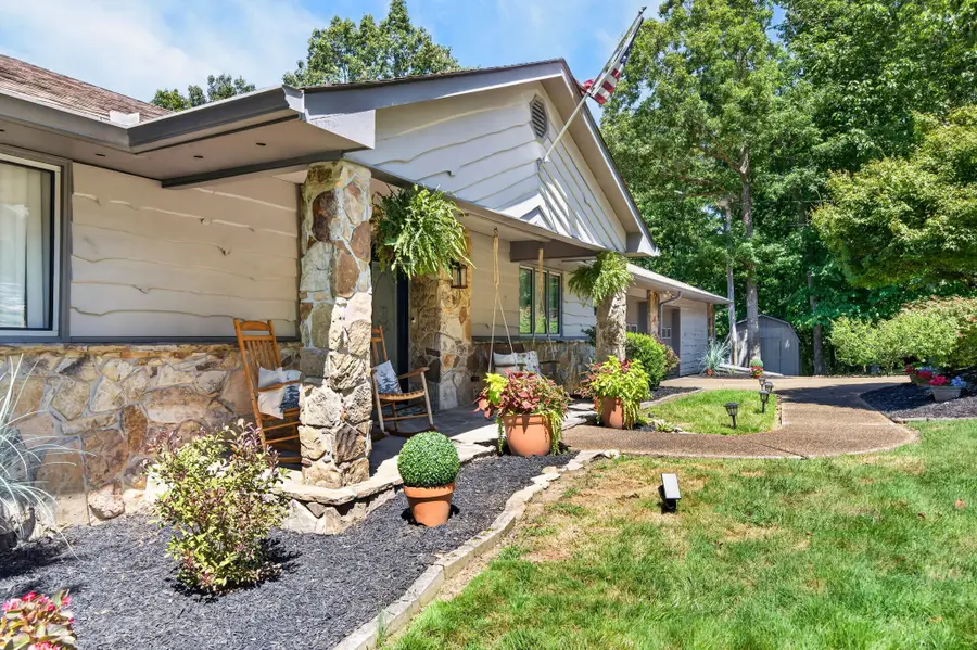 114 Morris Ln, Crossville, TN 38558 - #3