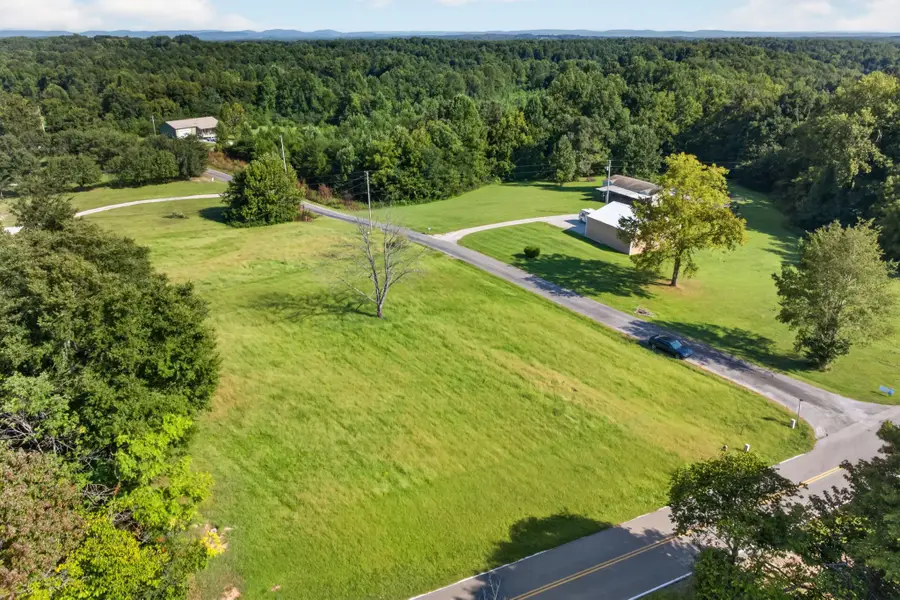 119 Cattle Ln, Hilham, TN 38568 - #2