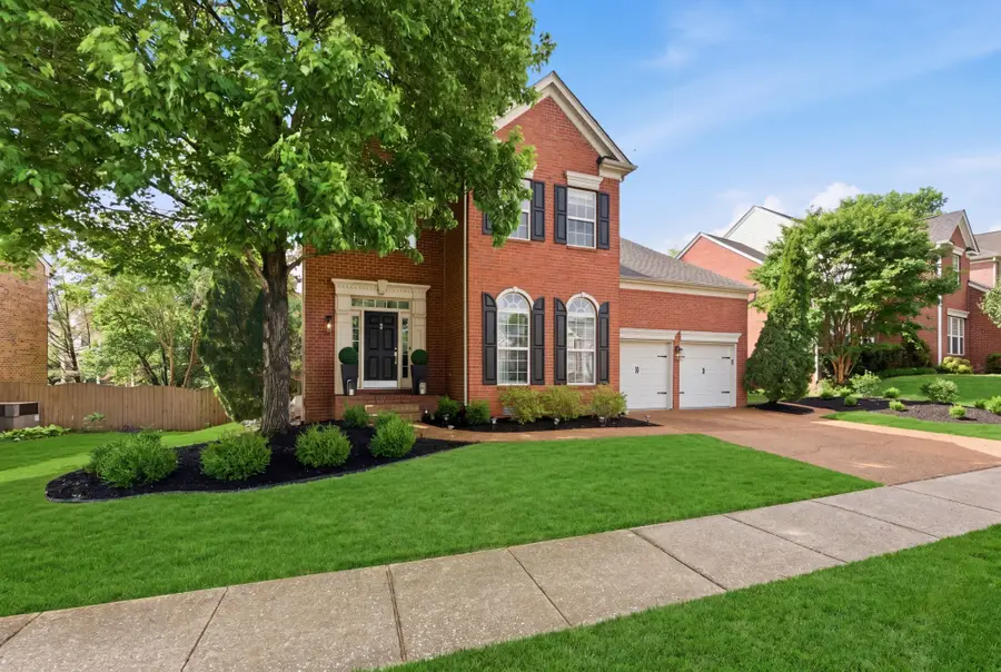 424 William Wallace Dr, Franklin, TN 37064 - #2