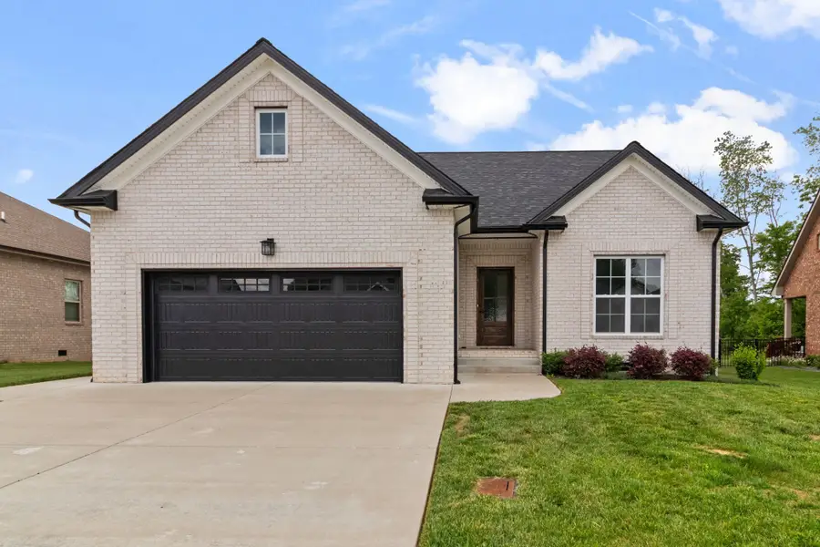 824 Brown Swiss Ct, Clarksville, TN 37043 - #2