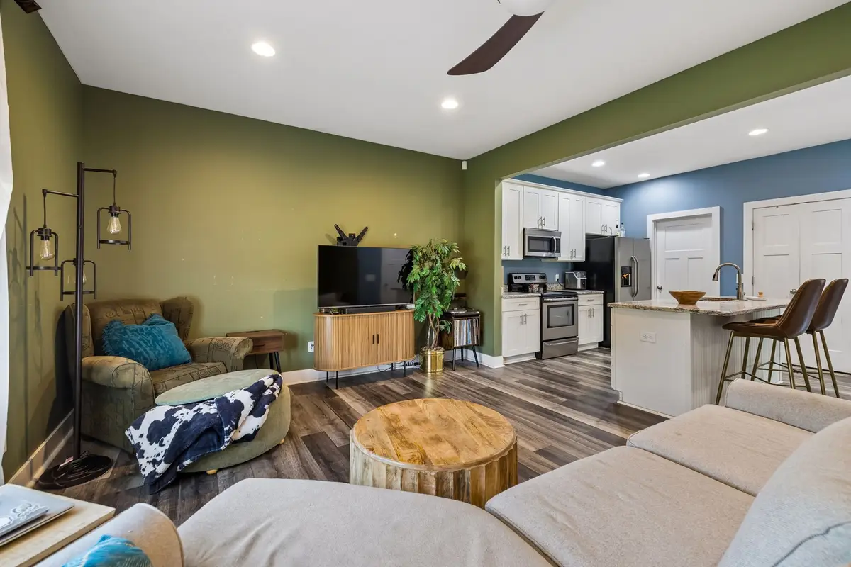 421 Joy Ave, Nashville, TN 37207 - #1
