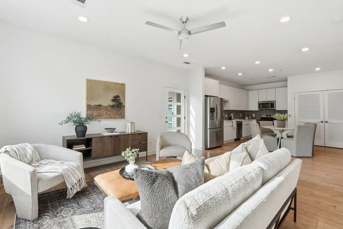 1402 Pillow St #207, Nashville, TN 37203 - #1